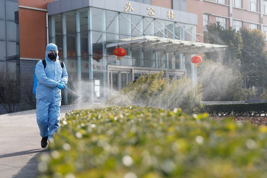 huatihuiAGV机器人是认真的